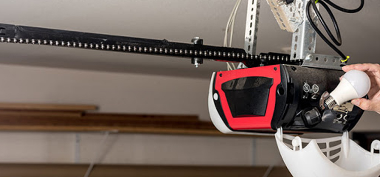 automatic garage door opener repair in El Sobrante